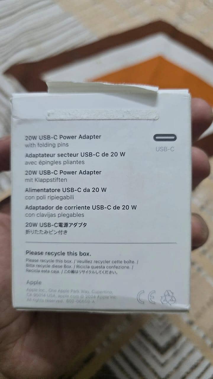 apple original adaptor 5