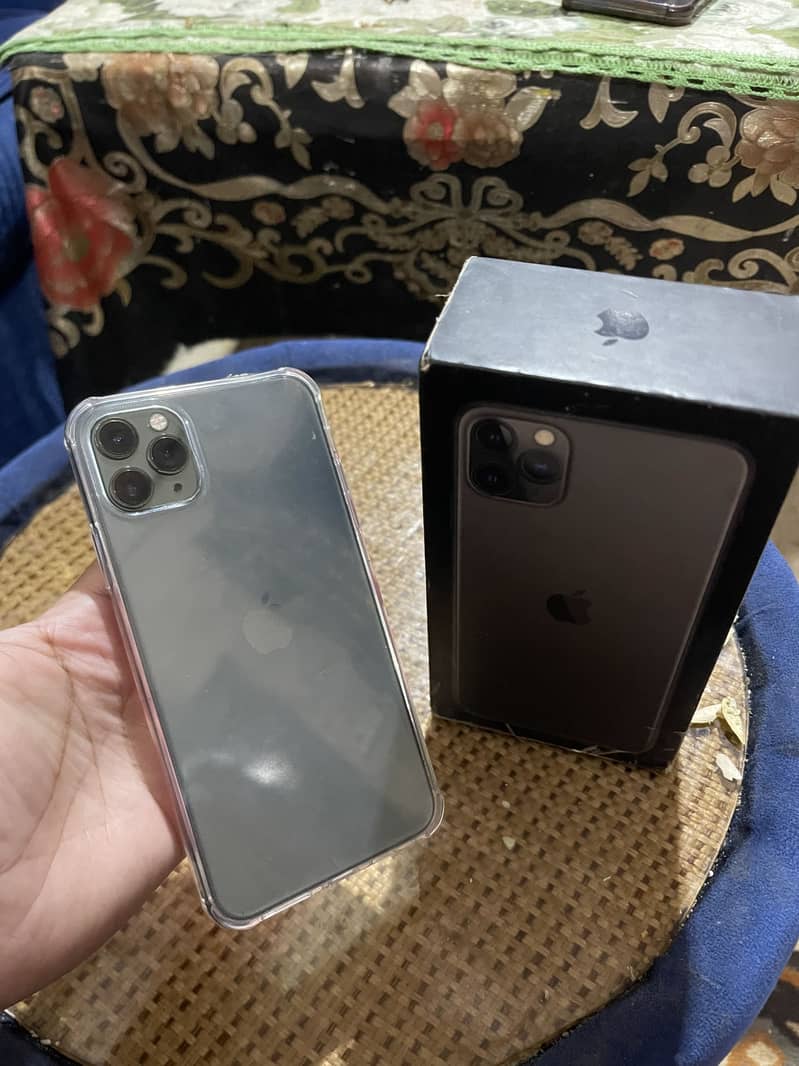 Apple iPhone 11 pro Max 3