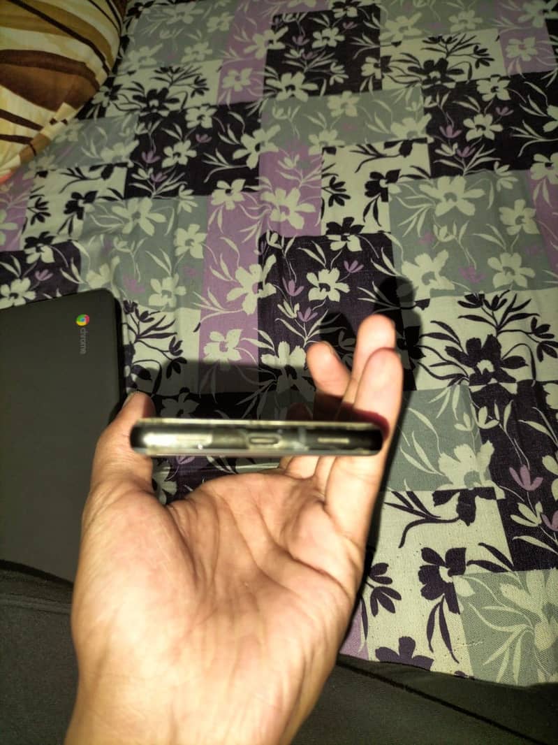 Google Pixel 6a 3