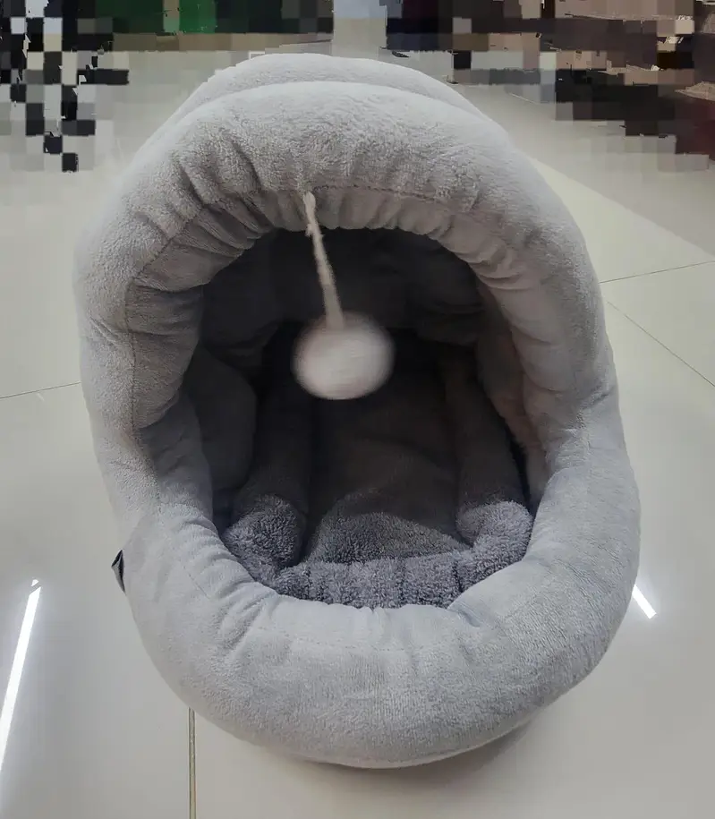 KITTEN HOUSE LITTER TUB AND CAT CARRY BAG