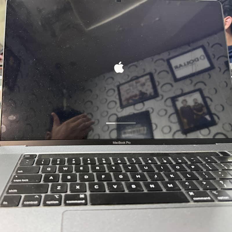 Macbook pro 2019 1