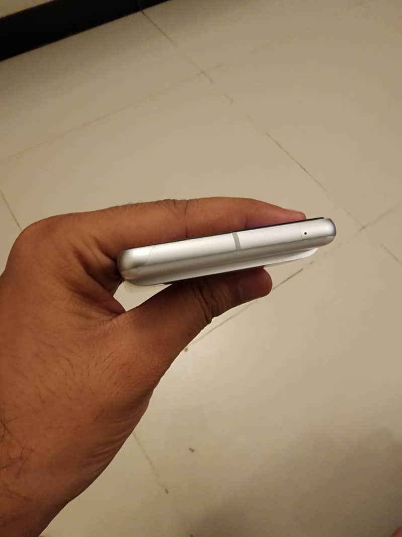 Google Pixel 7 6