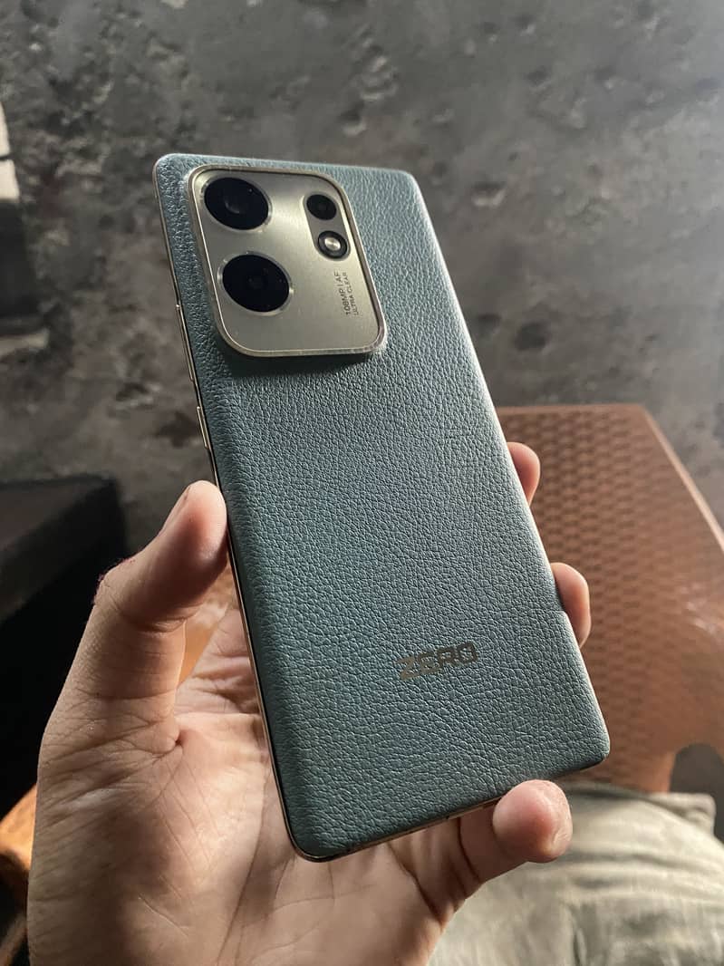 Infinix Zero 30 3