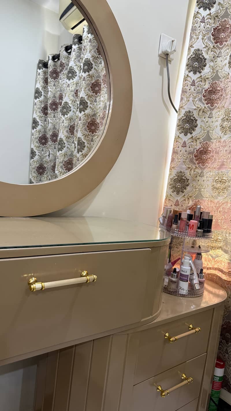 Room Dressing 2