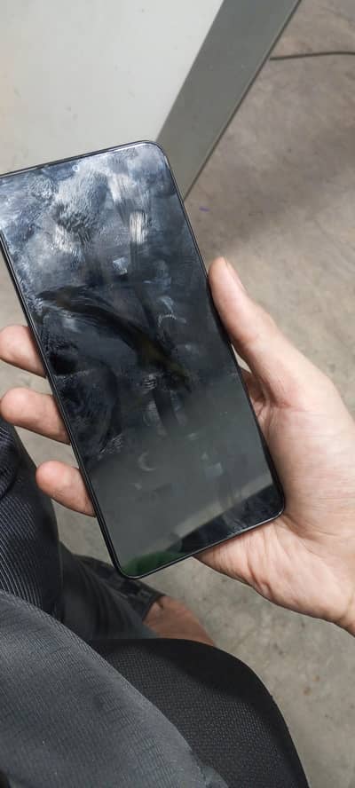 Vivo Y04 (4gb 128gb)