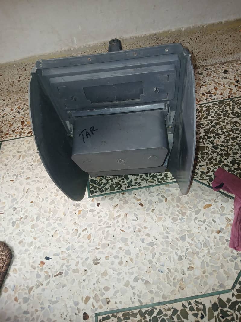 Mehran console box 2