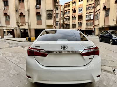 Toyota Corolla XLI 2015 (Converted to GLI)