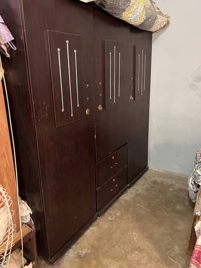 3 Door Cupboard