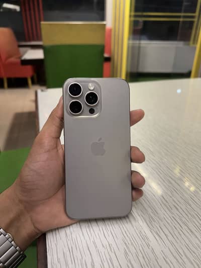 Apple iPhone 15 Pro Max