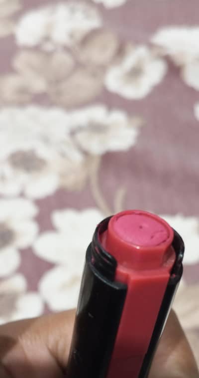 5 in one lipstick