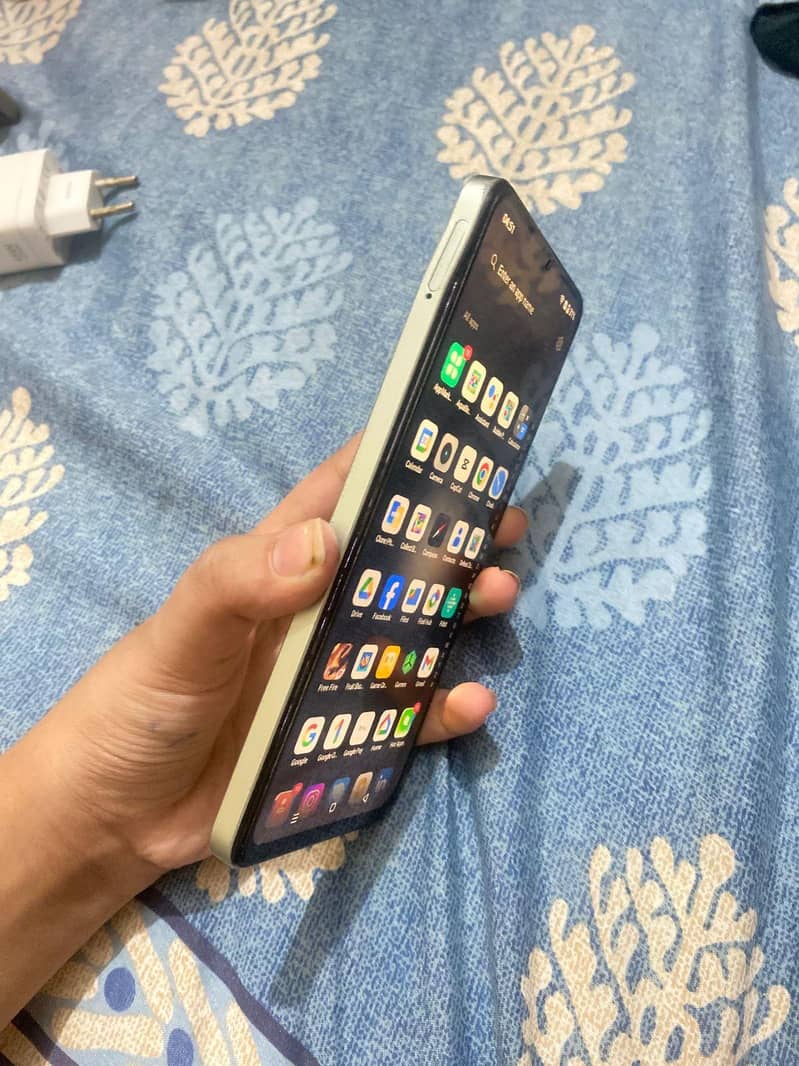 Realme Note 60x 2