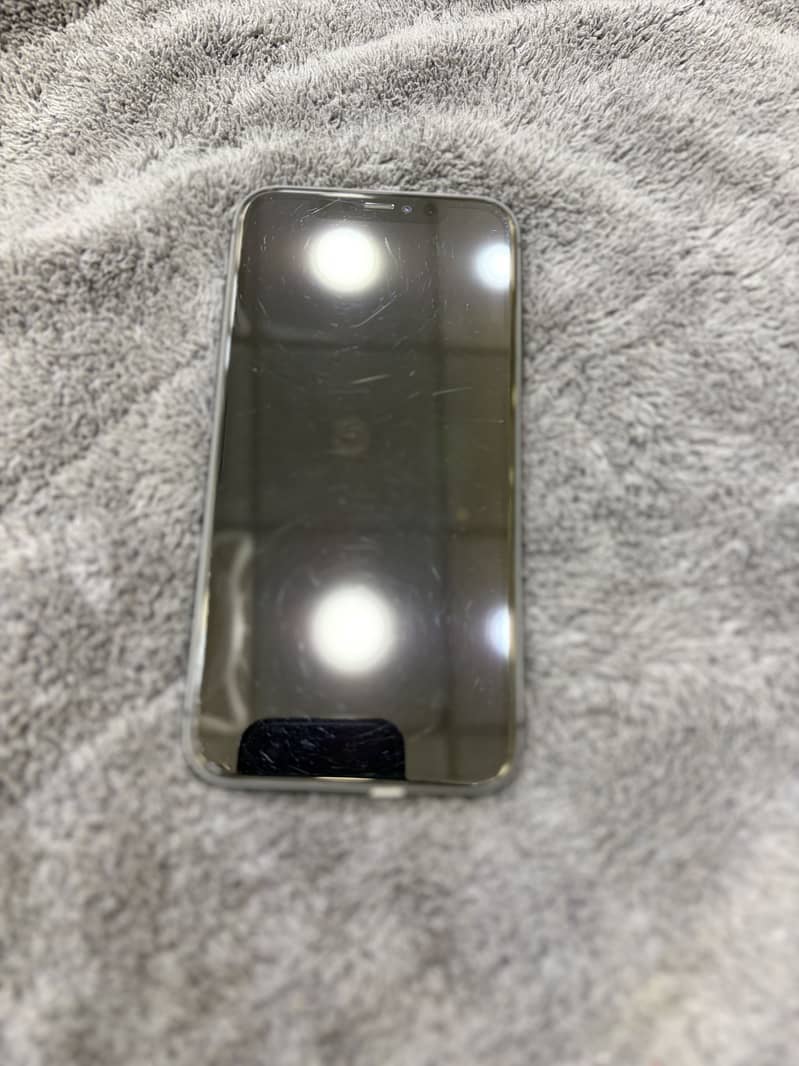 Apple iPhone 11 2