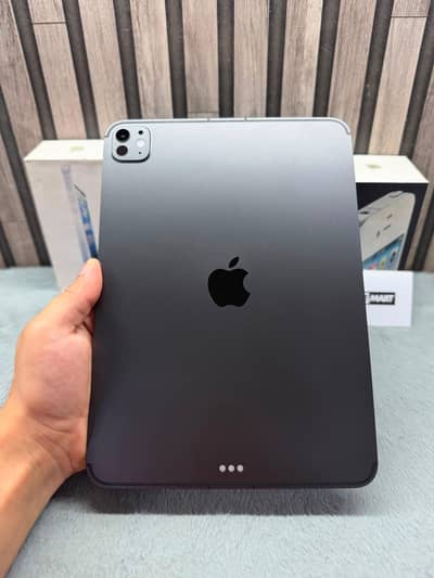 iPad Pro M4 11-inch | 1TB | 100% Health | Black | Apple iPad Pro M4