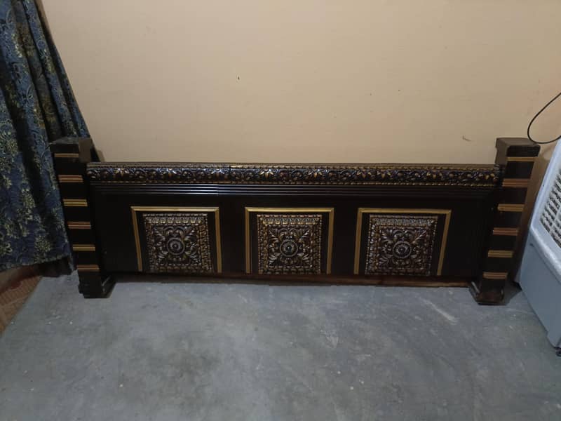 Bed without matres 1