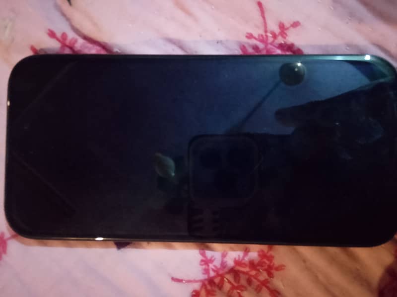 Apple iPhone 15 Pro 3