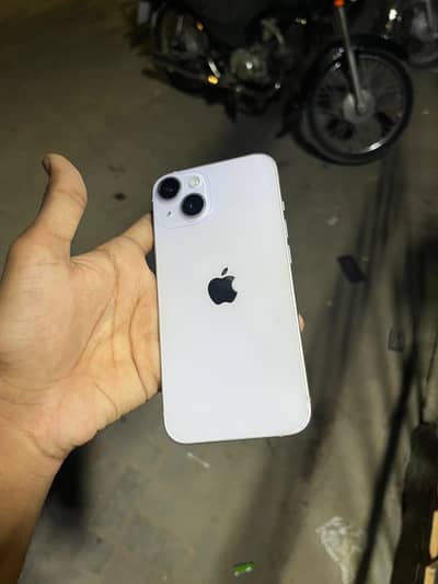 Apple iPhone 14