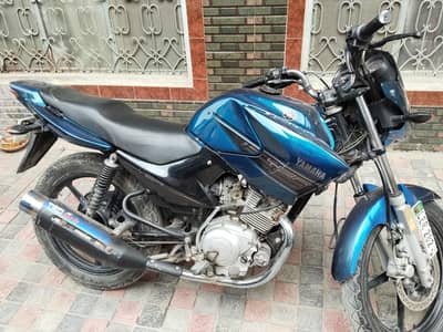Yamaha ybr 125 2016 lush condition 10/10