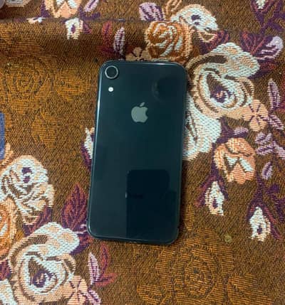 Apple iPhone XR
