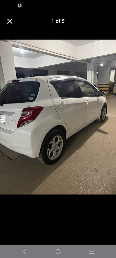 Toyota Vitz 2015