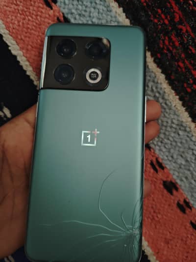 One Plus 10 Pro