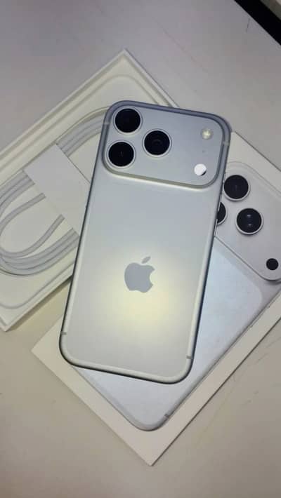 Apple iPhone 17 Pro Max