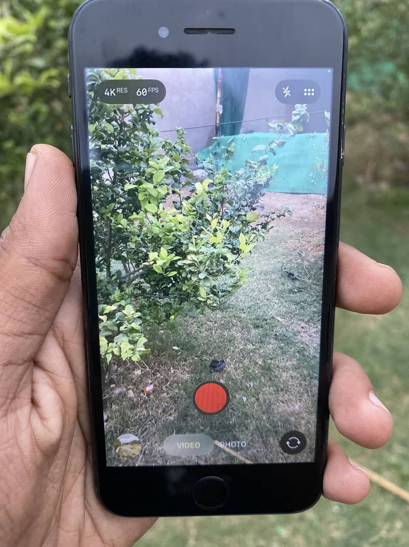 Apple iPhone SE 2