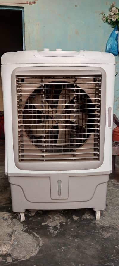 Aur Cooler Master For Sale/Good Condition 