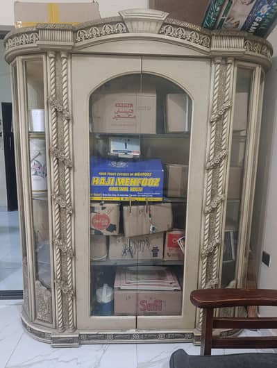 standard size divider , excellent condition