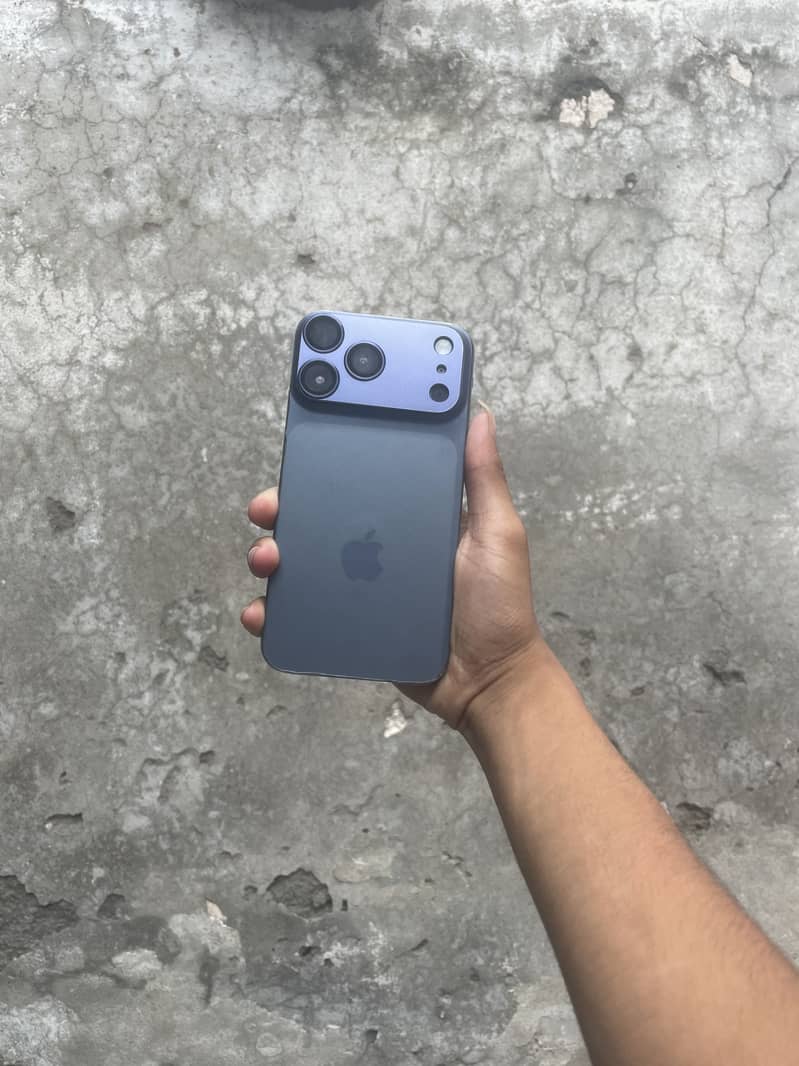 Apple iPhone 11 0