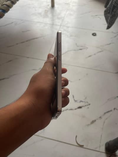 OPPO Reno12 F