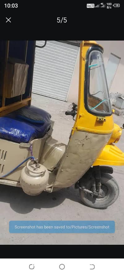 Tez Raftar Auto Rikhsha For sell Urjent need money. Whatap 03281463440