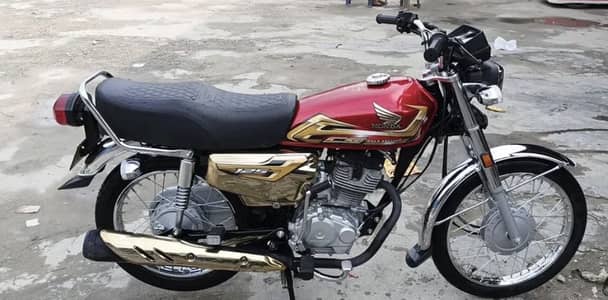 Honda CG 125 Special Edition Gold 2026