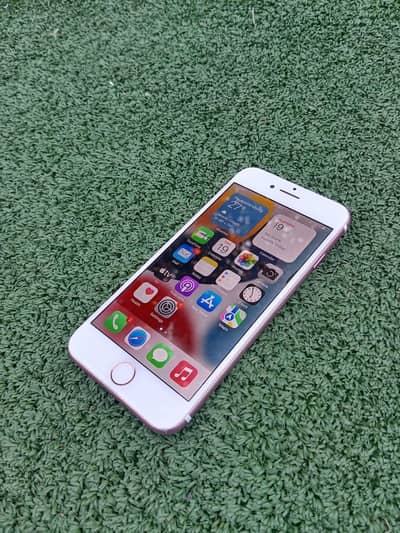 Apple iPhone 7 128 GB PTA approved 03276839782 my WhatsApp number
