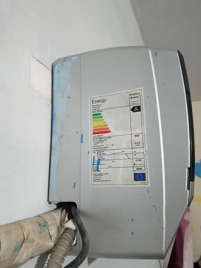 Gree G 10 inverter 1.5 ton 3 season used Final price
