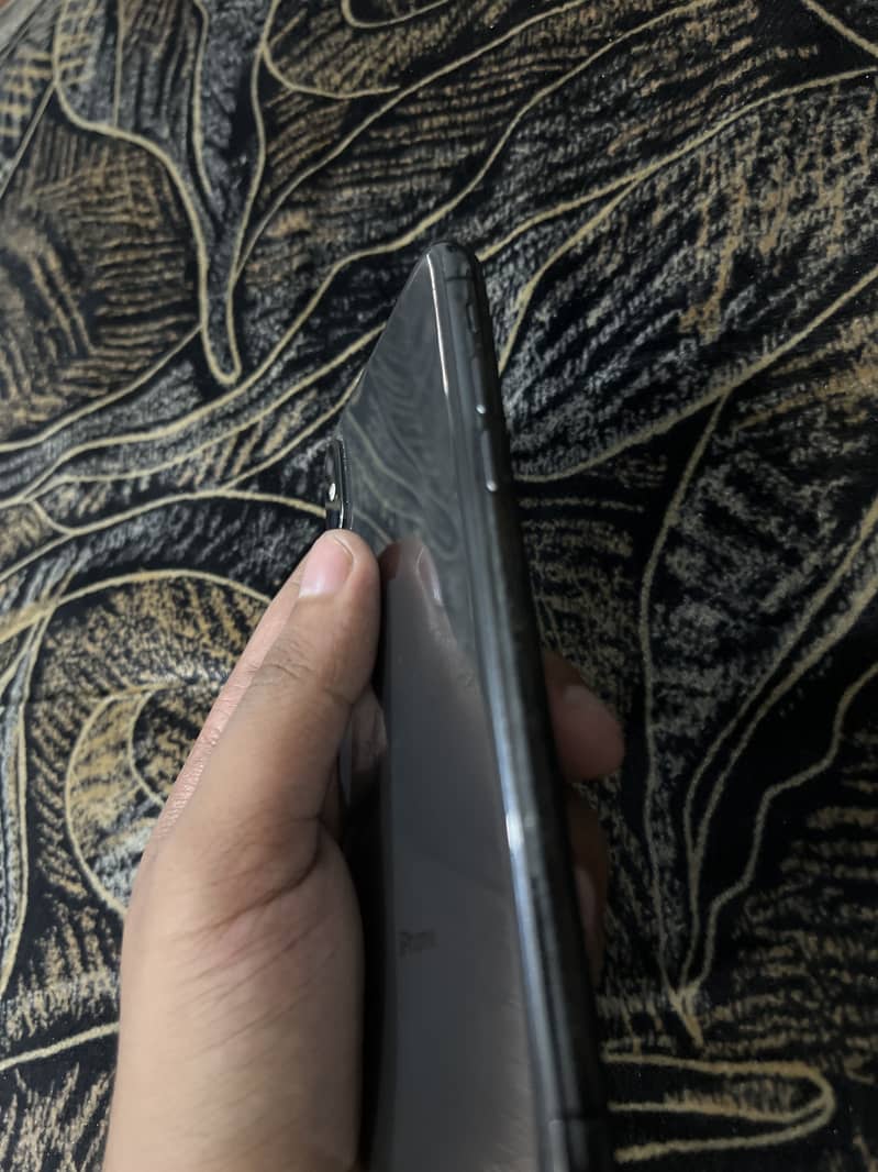 Apple iPhone X 2