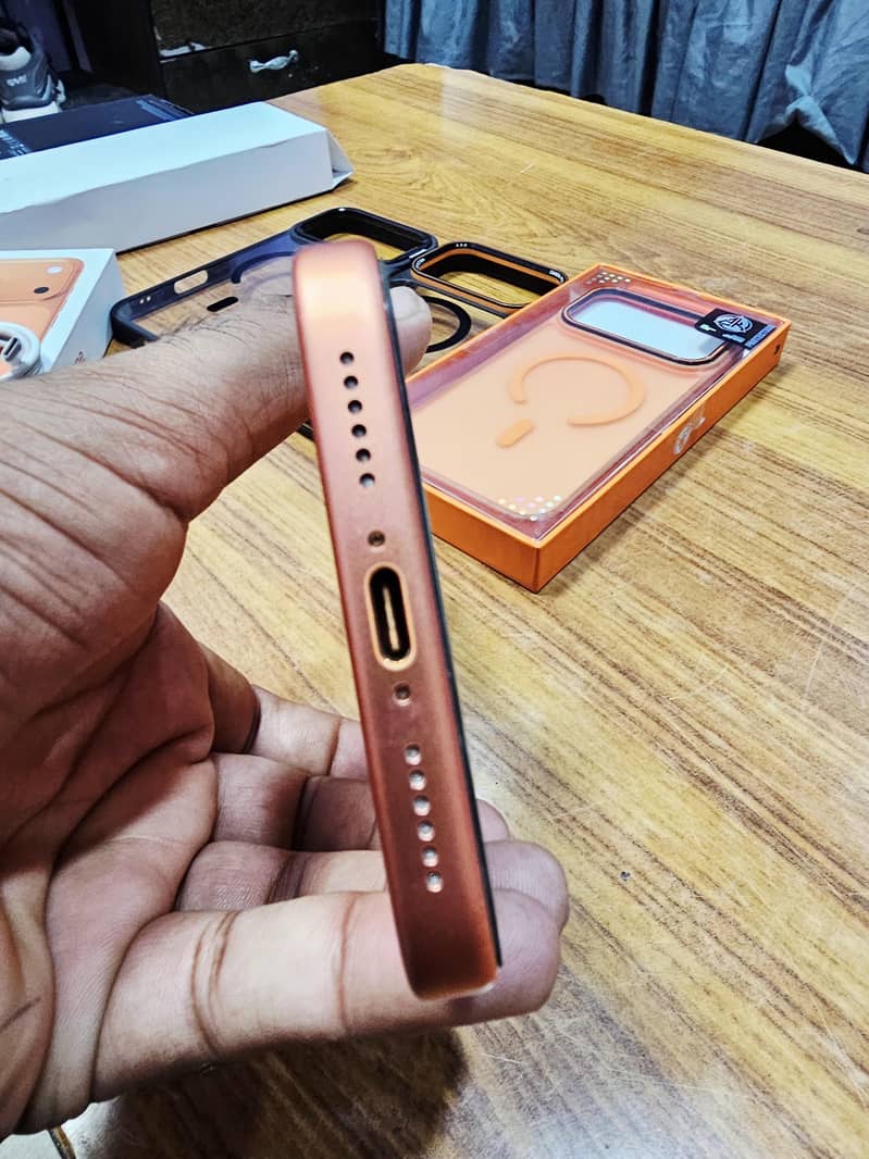 Apple iPhone 17 Pro Max 2