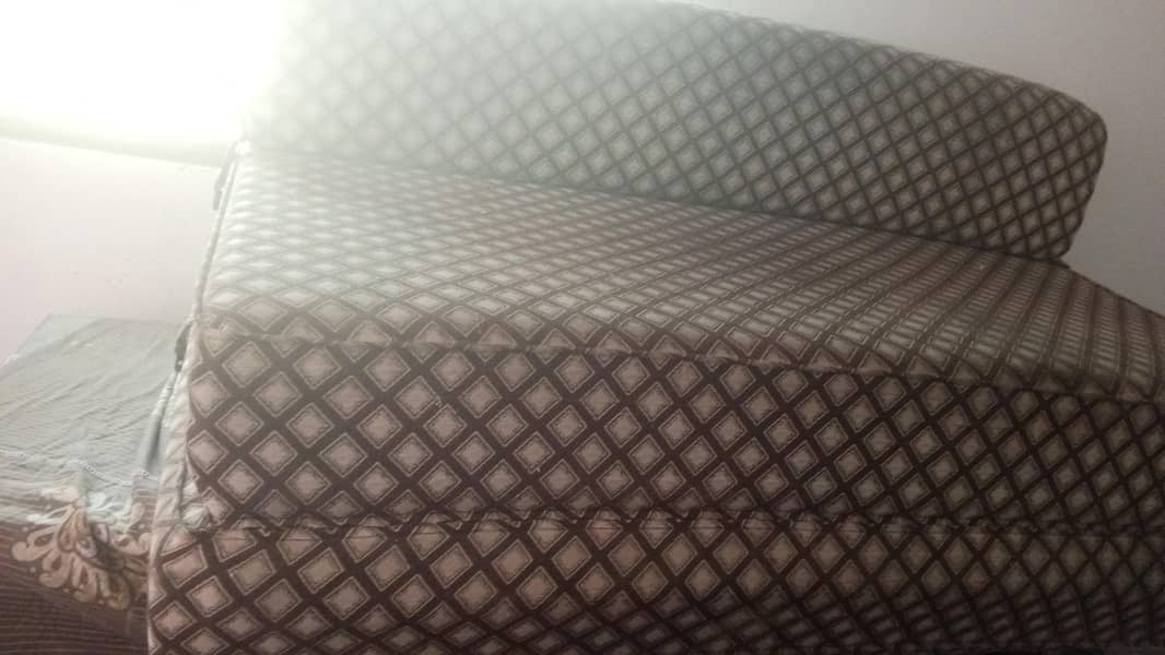 sofa hai , 0