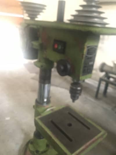 Heavy Duty Pillar Drill Machine / Bench Drill Press / Warma Machine