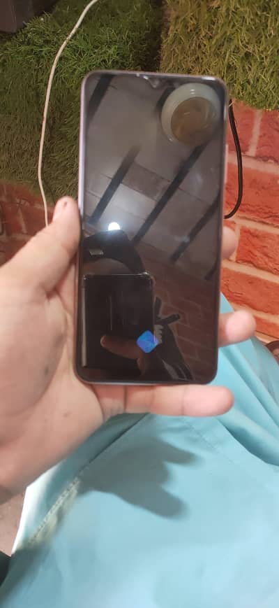 Vivo Y51