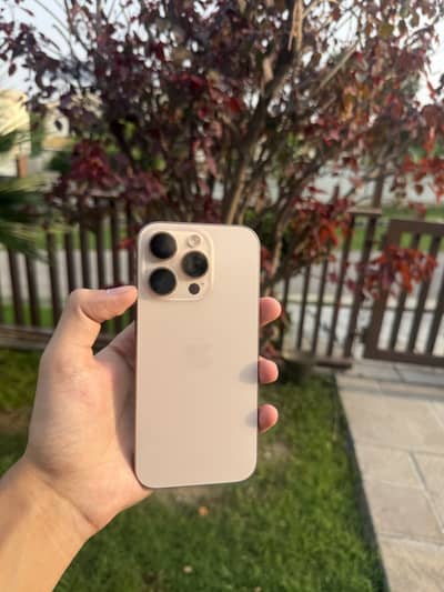 iPhone 16 Pro-256gb  {factory unlock}