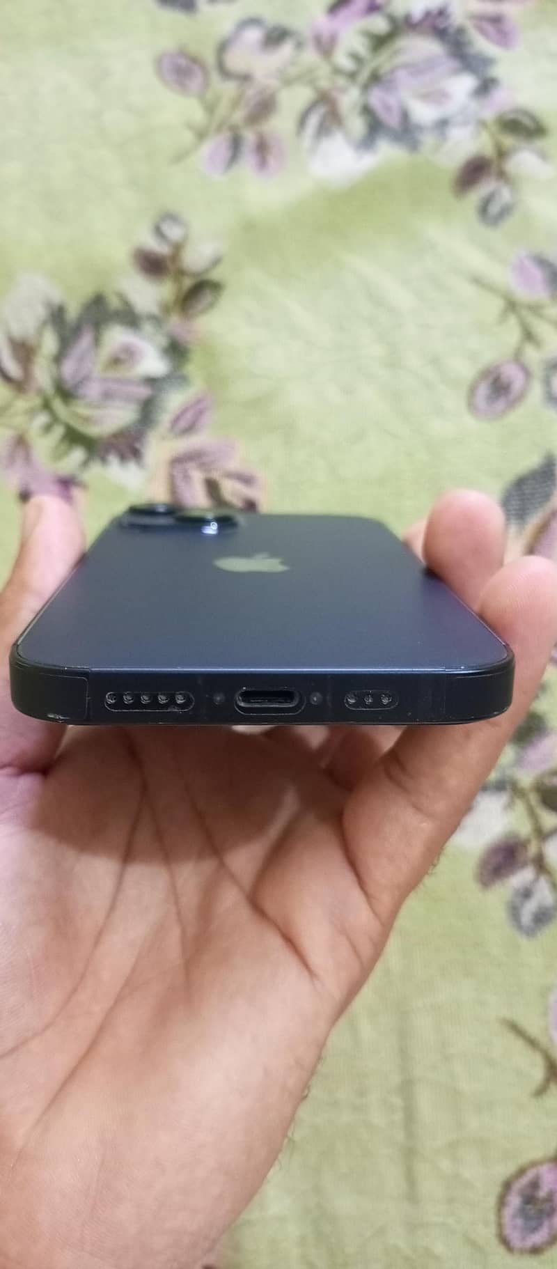 Apple iPhone 14 5