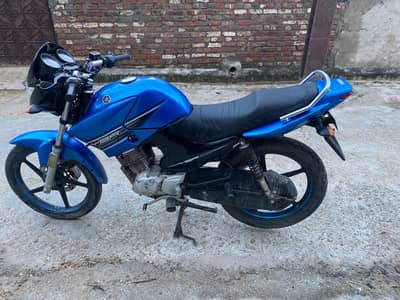 Yamaha Ybr 2015 model good condition