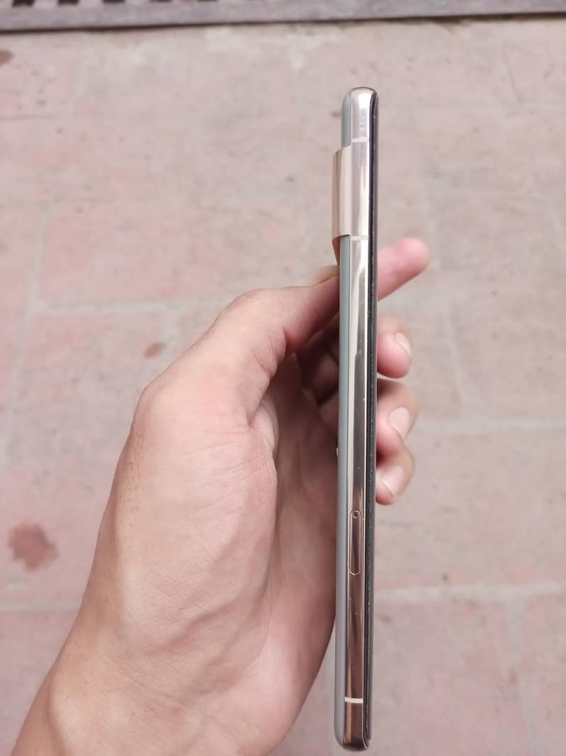 Google Pixel 7 Pro 4