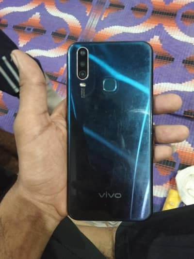 Vivo Y17