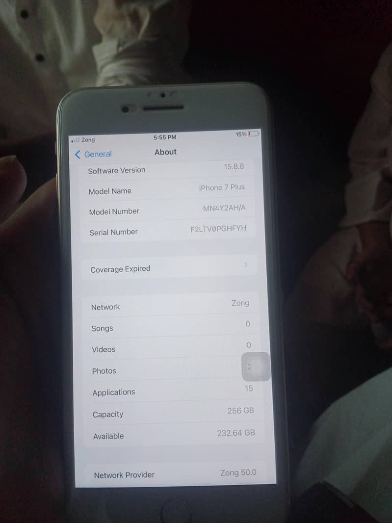 Apple iPhone 7 Plus 3