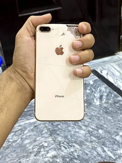 I phone 8 plus 64GB non BP exchange possible 03150815779