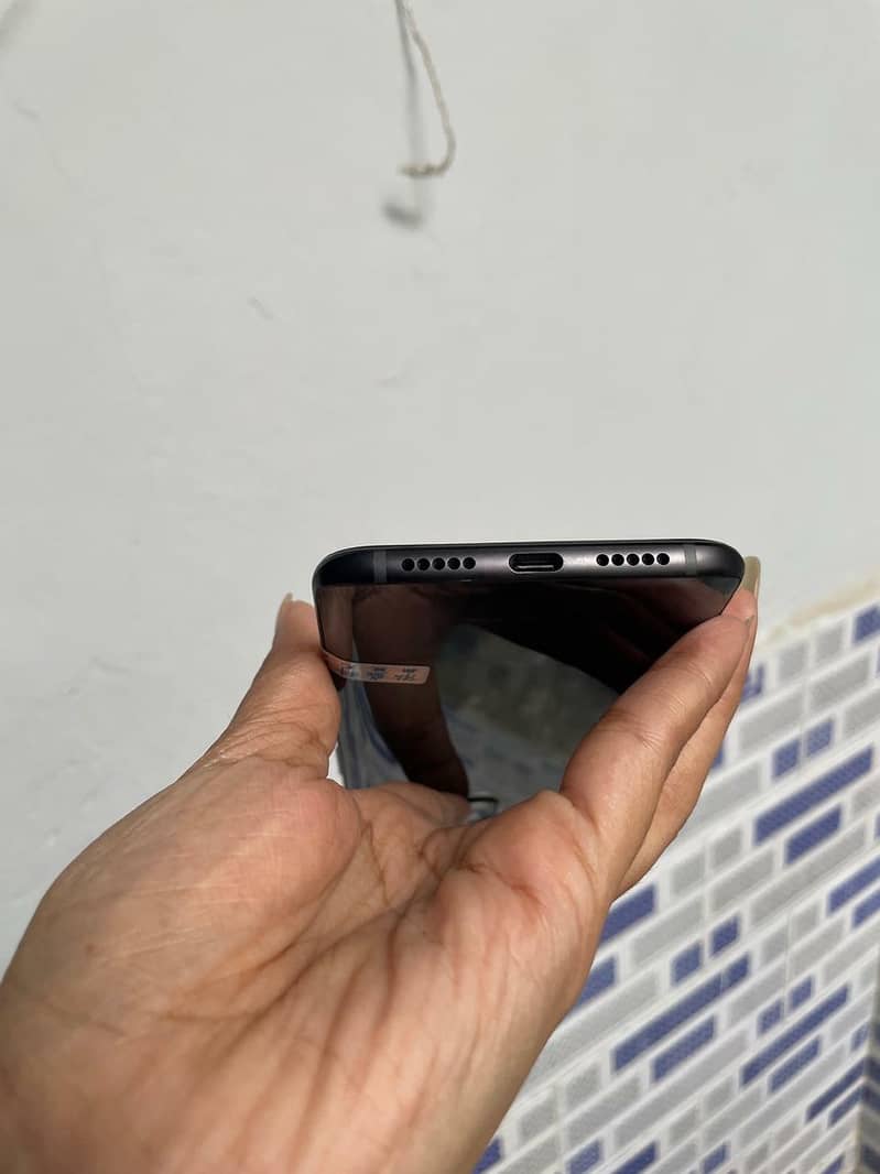 One Plus 6T 7