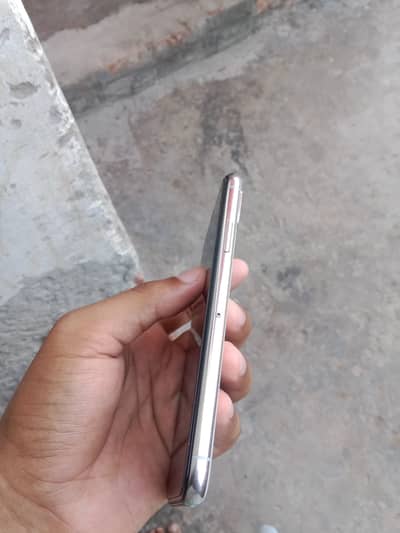 Apple iPhone X 64 factory unlocked