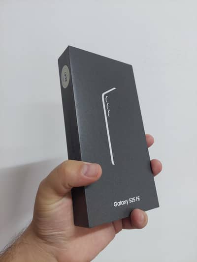 Samsung Mobile S25 FE 512GB PTA Approved
