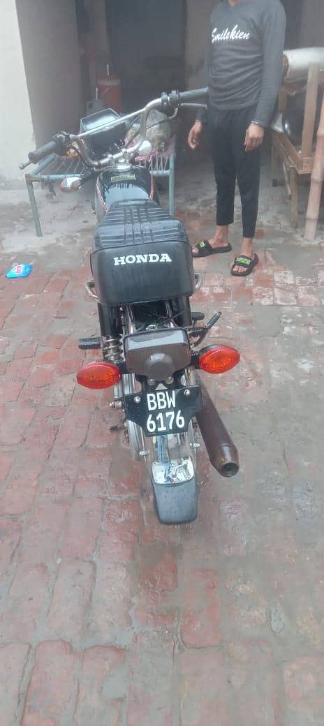 2011 model bio available 2